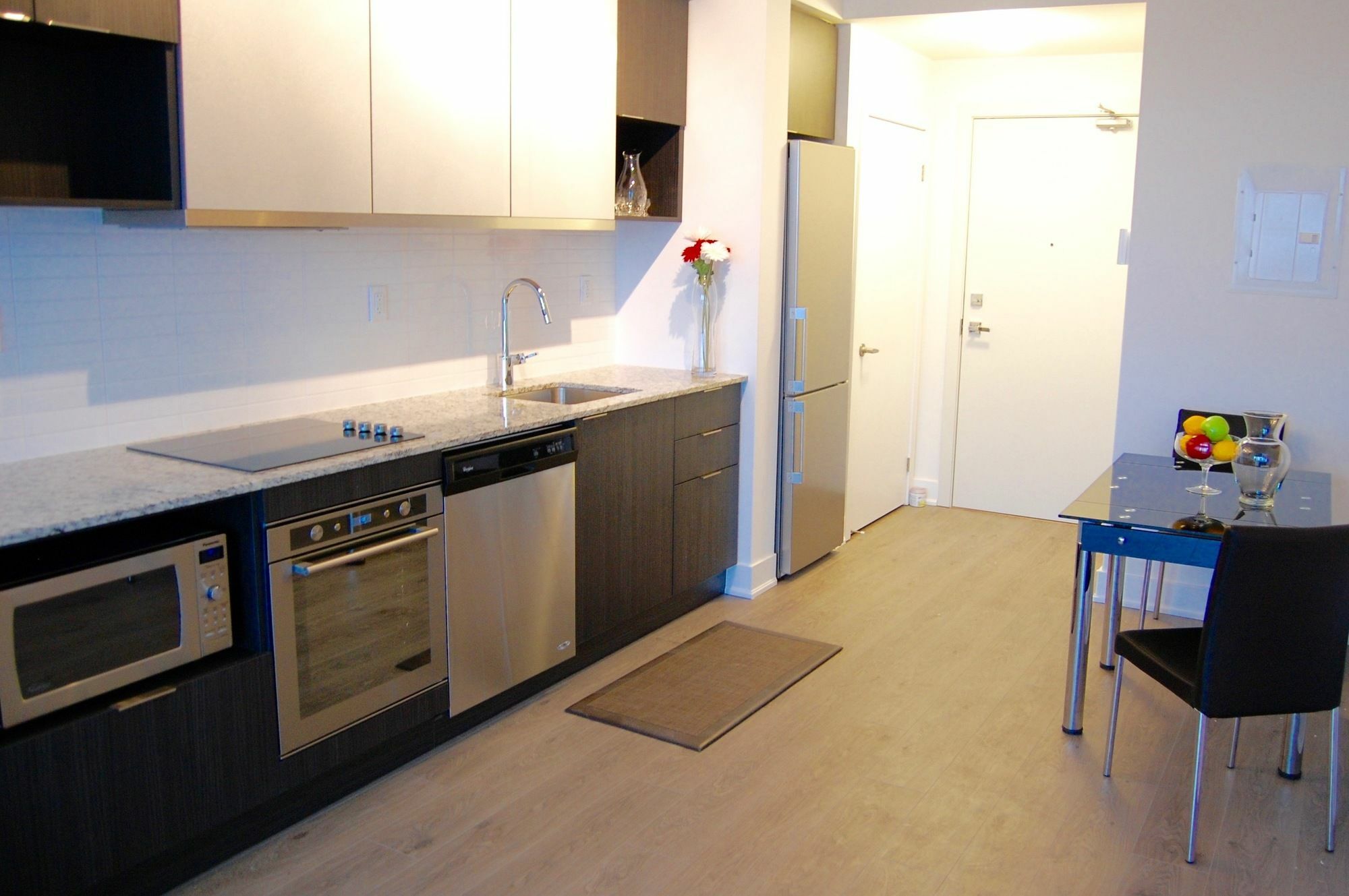 Shops At Don Mills Furnished Apartments Toronto Exteriör bild